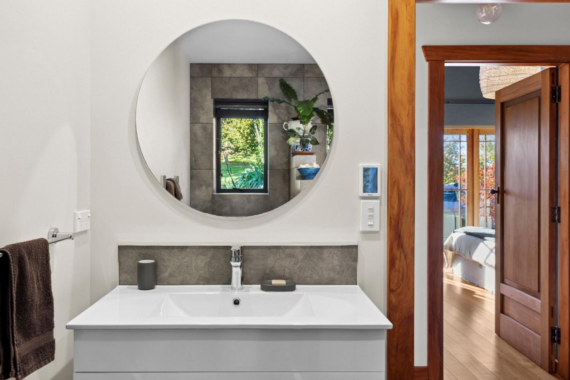 Supplejack Gardens Villa Upper Moutere Bagian luar foto